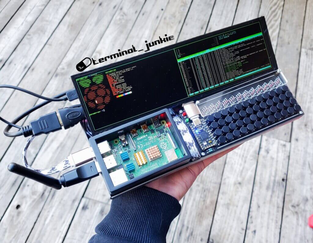 Cyberdeck by terminal_junkie